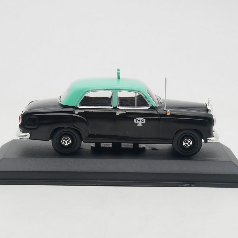 IXO 1:43 Scale Diecast Alloy 1 - đánh giá và giá Vintage Collectible & Vintage Dolls