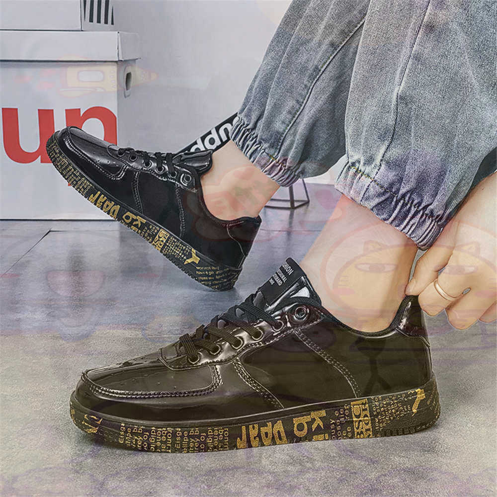 Round Foot Size 45 Sneakers Wh - đánh giá và giá Most Collectible Vintage Items