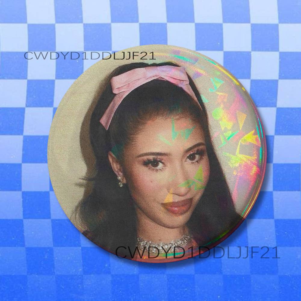 K-Kali U-Uchis Sincerely  Vint - đánh giá và giá Collectible Vintage Brooches